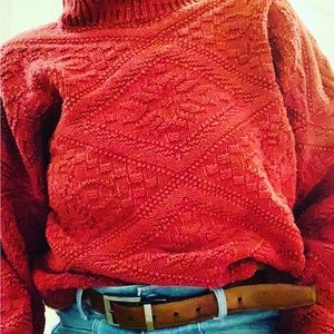 More fall sweaters coming soon 💕💕